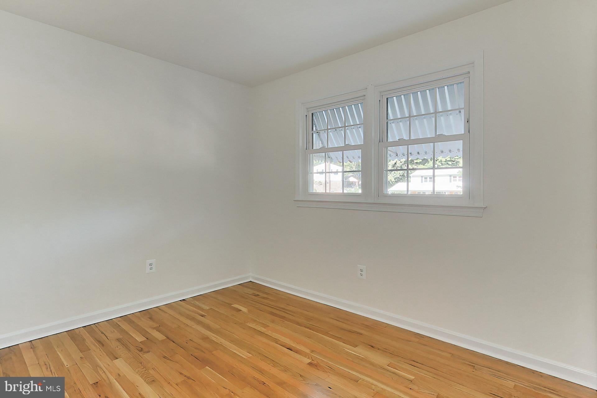6807 Huntsman Boulevard Springfield, VA 22152 - Photo 28 of 46 Bedroom