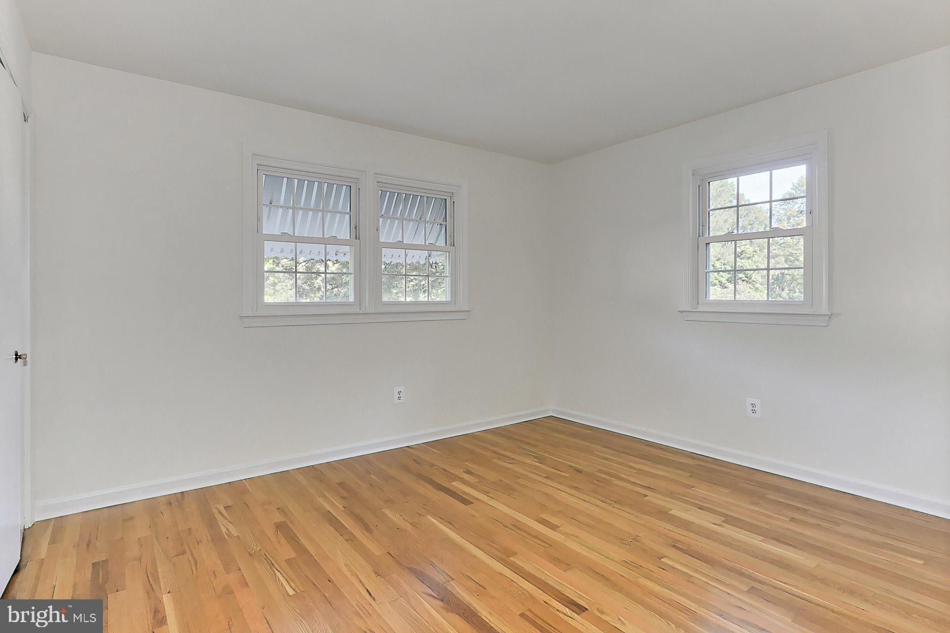 6807 Huntsman Boulevard Springfield, VA 22152 - Photo 29 of 46 Bedroom