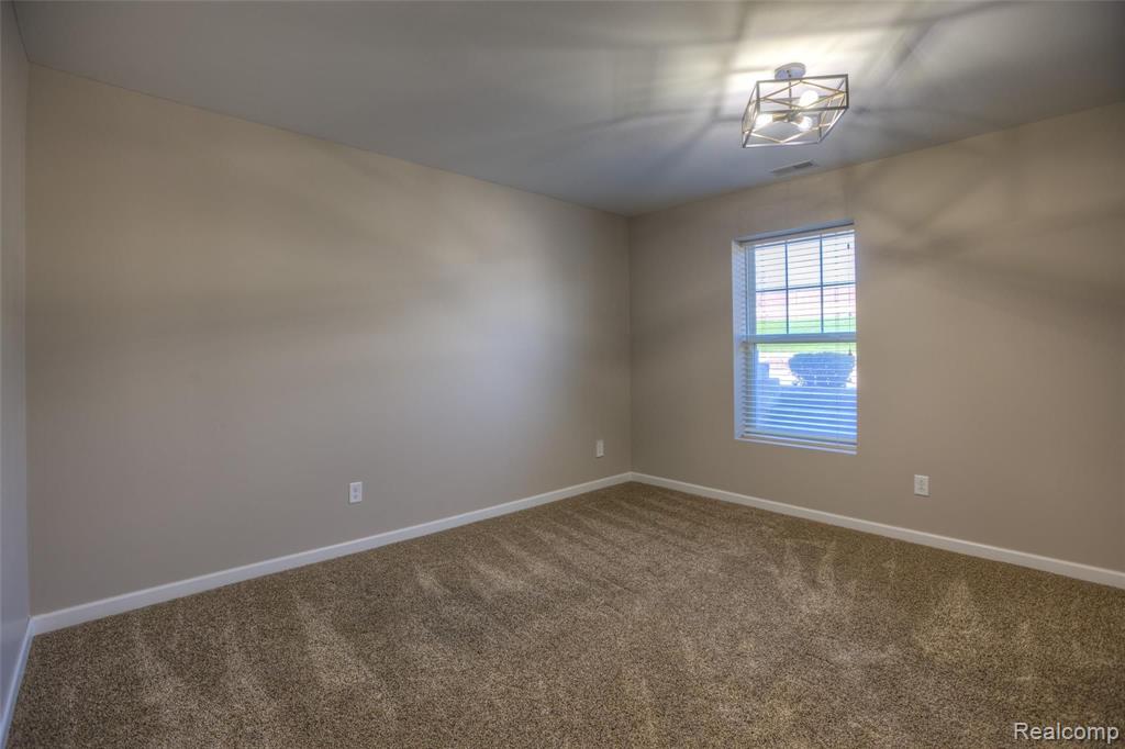 851 Barclay Circle Rochester Hills, MI 48307 - Photo 19 of 22