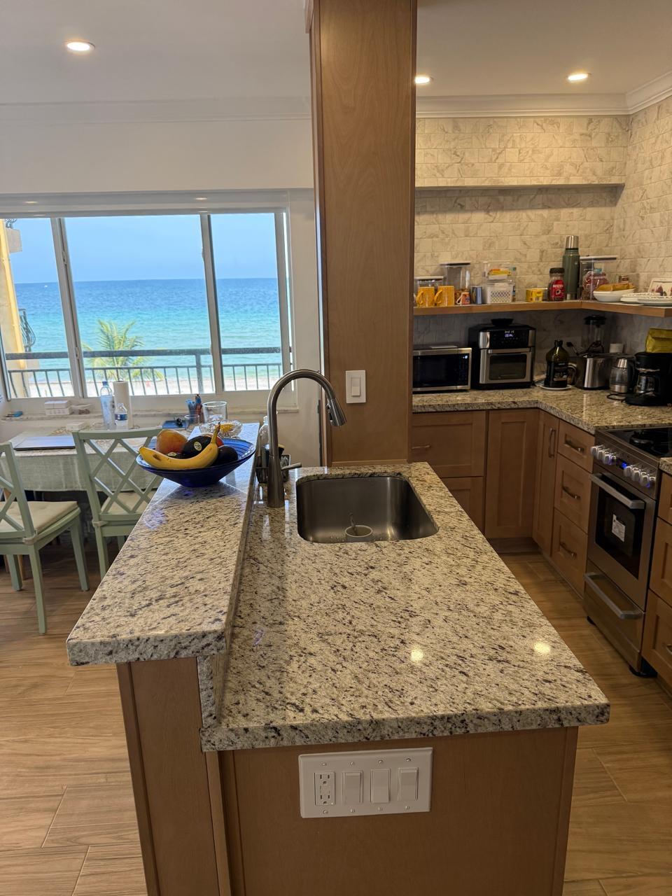 1815 North Surf Road, Unit 402 Hollywood, FL 33019 - Photo 14 of 35 ee108915-3488-4e2e-a209-6a763a08ae72