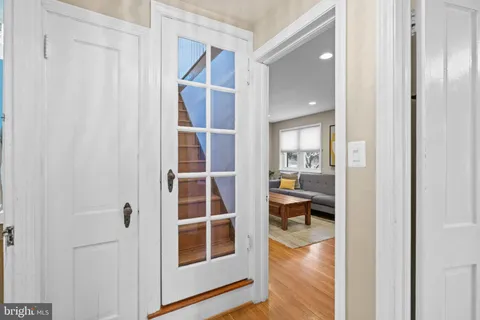 $795,000 | 410 Lincoln Avenue, Takoma Park, MD 20912