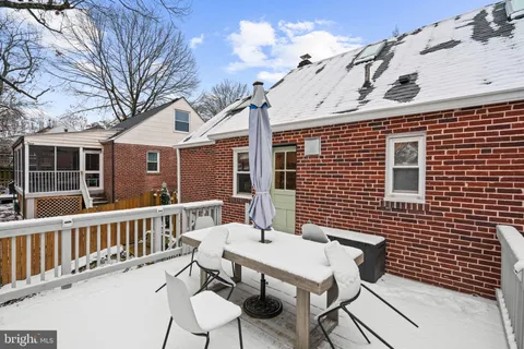 $795,000 | 410 Lincoln Avenue, Takoma Park, MD 20912