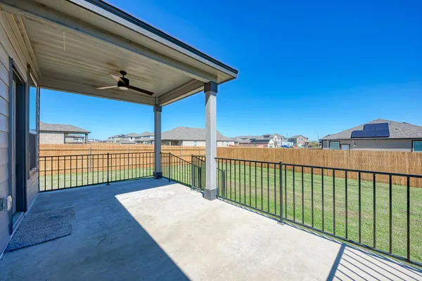 $1,900 | 18600 Golden Eagle Way, Elgin, TX 78621