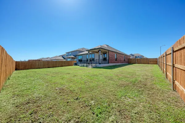 $1,900 | 18600 Golden Eagle Way, Elgin, TX 78621