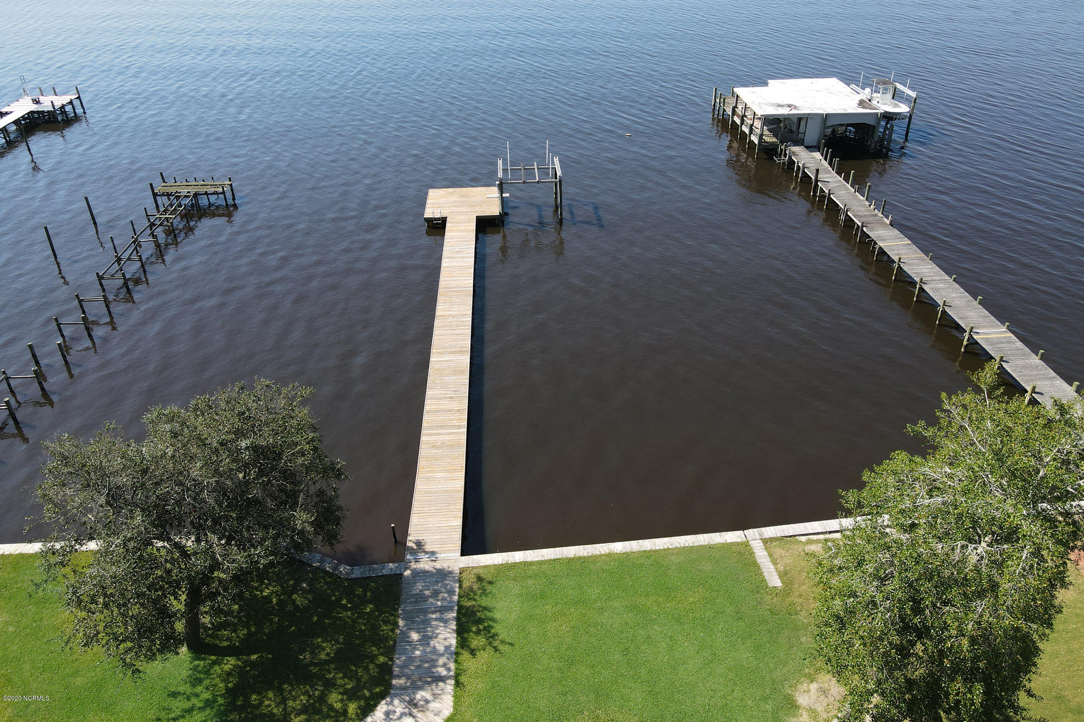 196 Shady Banks Beach Road Washington, NC 27889 - Photo 11 of 60 196 Shady Banks-00007