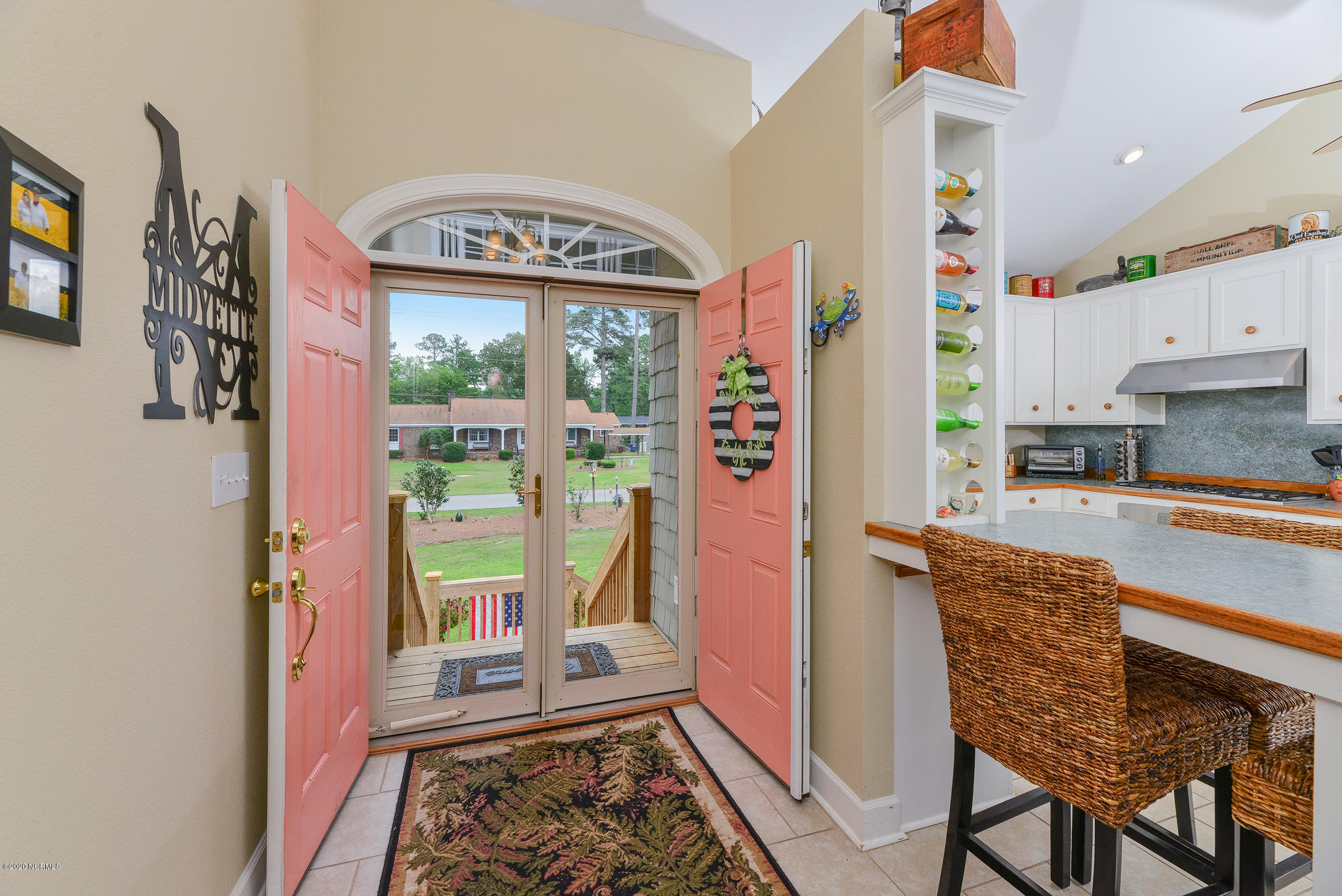 196 Shady Banks Beach Road Washington, NC 27889 - Photo 14 of 60 Entrance