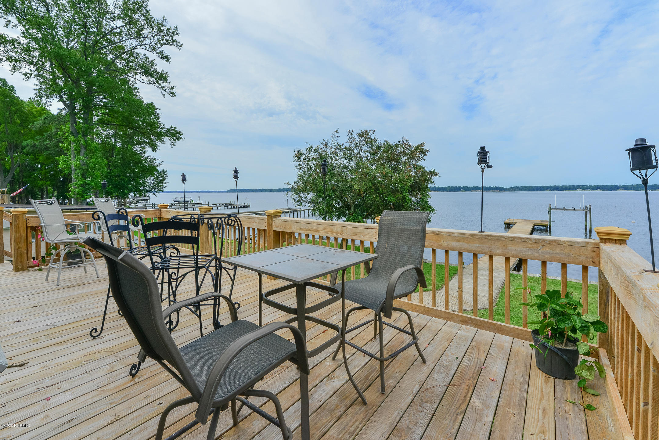 196 Shady Banks Beach Road Washington, NC 27889 - Photo 40 of 60 Lots of Space on the Deck