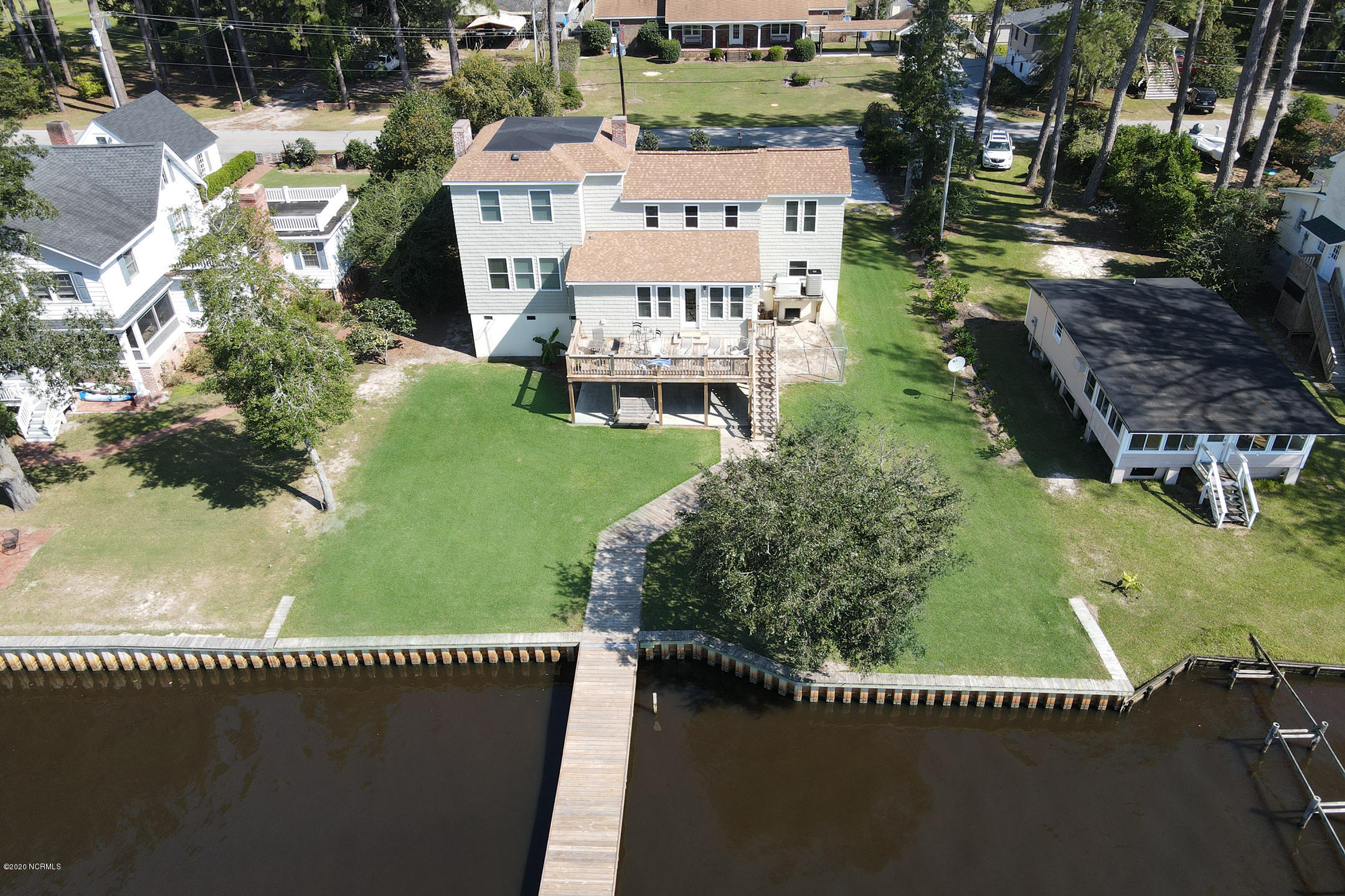 196 Shady Banks Beach Road Washington, NC 27889 - Photo 56 of 60 196 Shady Banks-00011