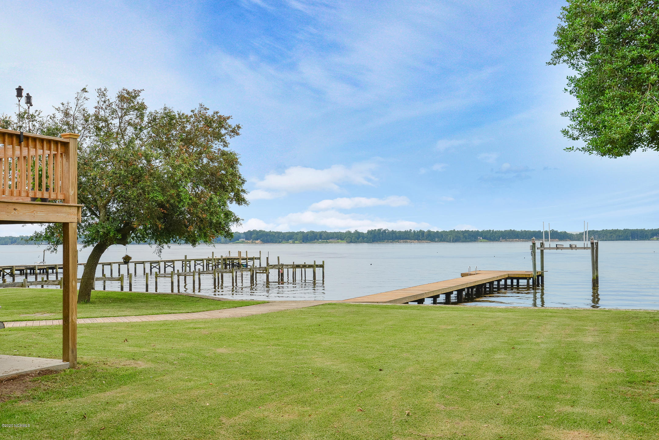 196 Shady Banks Beach Road Washington, NC 27889 - Photo 8 of 60 Nice Long Pier