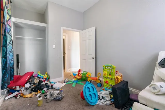 a kids room with toys and toys