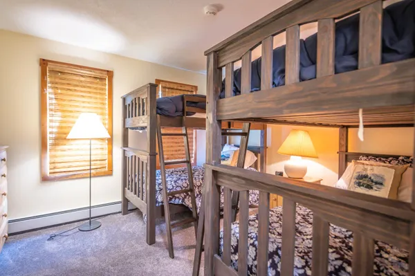 $469,000 | 33 D White Oaks Loop, Unit 38, West Dover, VT 05356