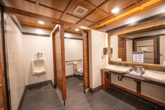 $499,000 | 33 D White Oaks Loop, Unit 38, West Dover, VT 05356