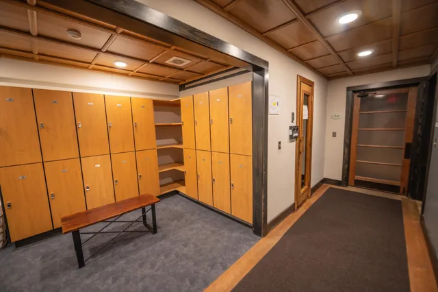 $499,000 | 33 D White Oaks Loop, Unit 38, West Dover, VT 05356