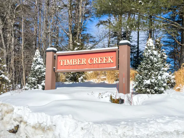 $469,000 | 33 D White Oaks Loop, Unit 38, West Dover, VT 05356