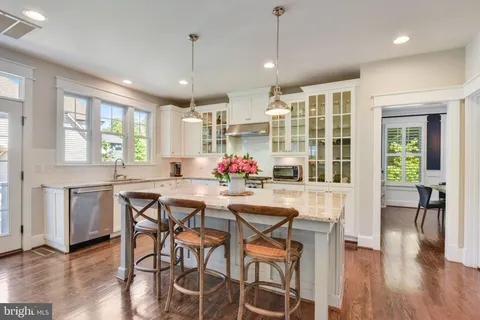 $2,649,999 | 6632 Langdon Court, McLean, VA 22101