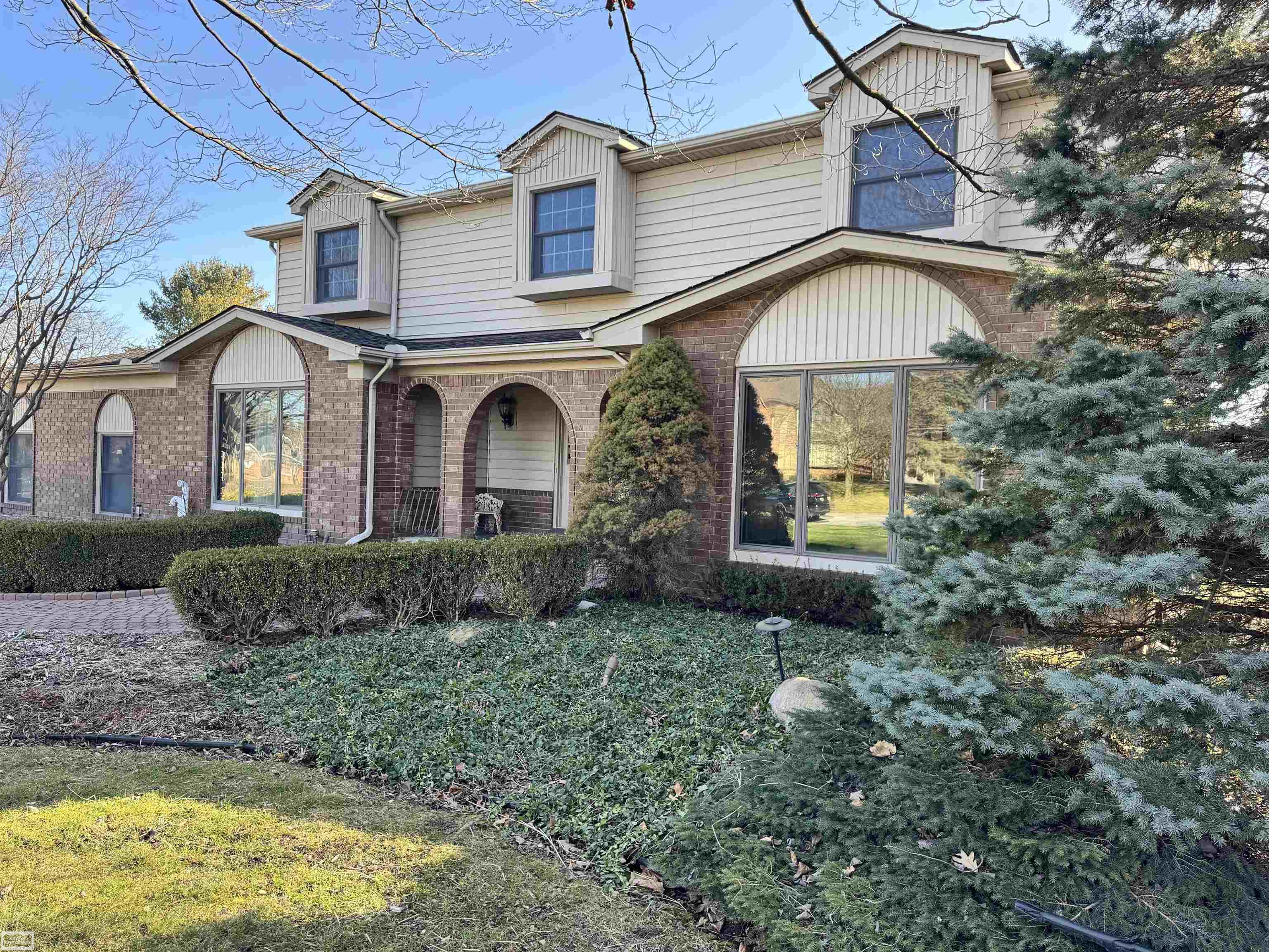 69368 Saxon Drive Romeo, MI 48065 - Photo 2 of 55 50168334-359ff6e9-05f1-4a00-92b7-c24f280480e5.JPG