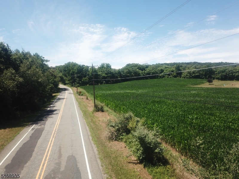 289 Unionville Road Wantage, NJ 07461 - Photo 4 of 5