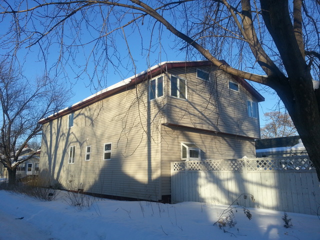1021 Webster Street Ottawa, IL 61350 - Photo 10 of 11 a view of entryway