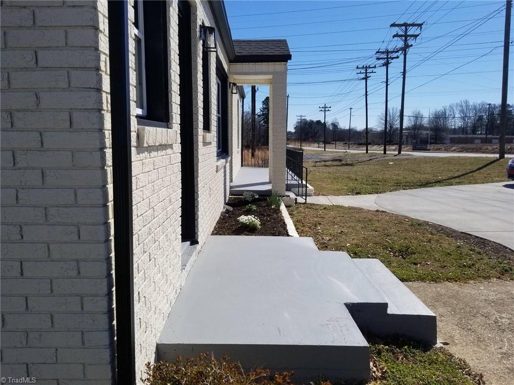8715 Broad Street Rural Hall, NC 27045 - Photo 3 of 32