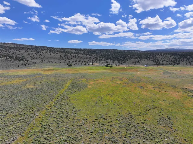 $2,500,000 | 705-200 Highway 395, Termo, CA 96132