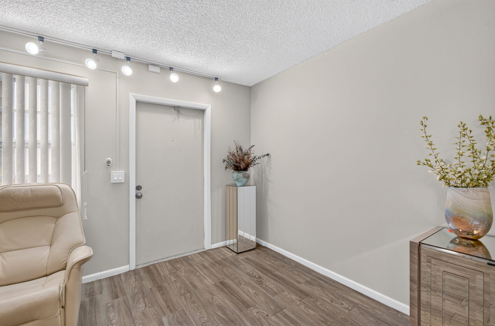 3030 Wolverton East Boca Raton, FL 33434 - Photo 2 of 92 11-web-or-mls-DSC_4938