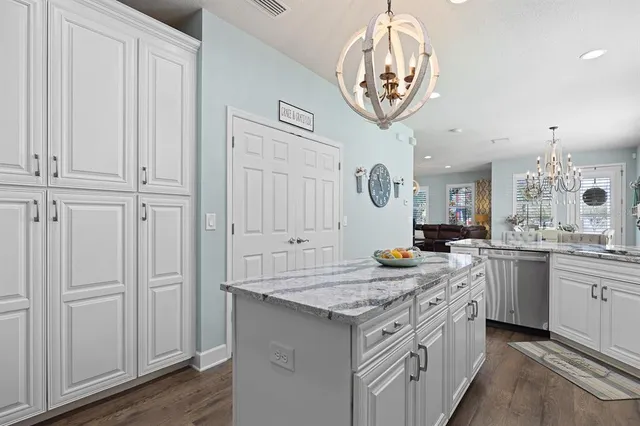 $379,000 | 5835 Circa Fishhawk Boulevard, Lithia, FL 33547