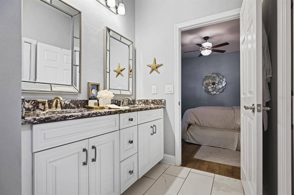 5835 Circa Fishhawk Boulevard Lithia, FL 33547 - Photo 25 of 41