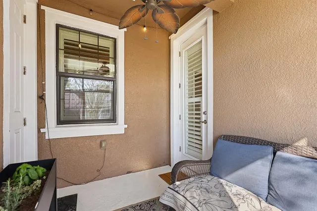 $379,000 | 5835 Circa Fishhawk Boulevard, Lithia, FL 33547