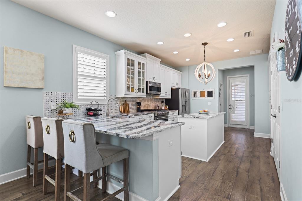 5835 Circa Fishhawk Boulevard Lithia, FL 33547 - Photo 10 of 41