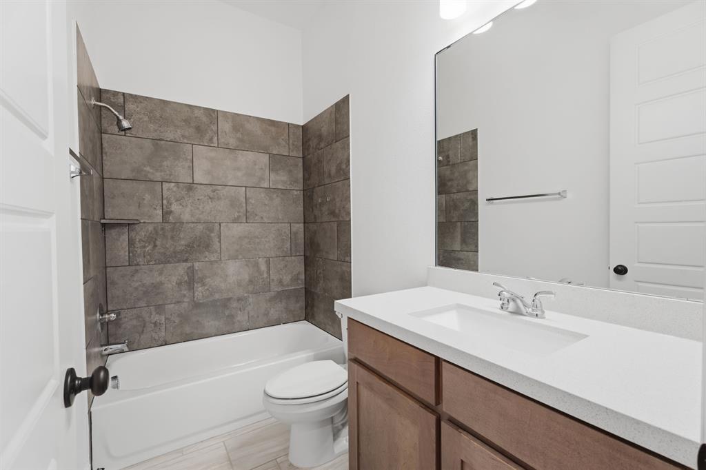 1321 Old Rocksprings Pass Mansfield, TX 76063 - Photo 17 of 40