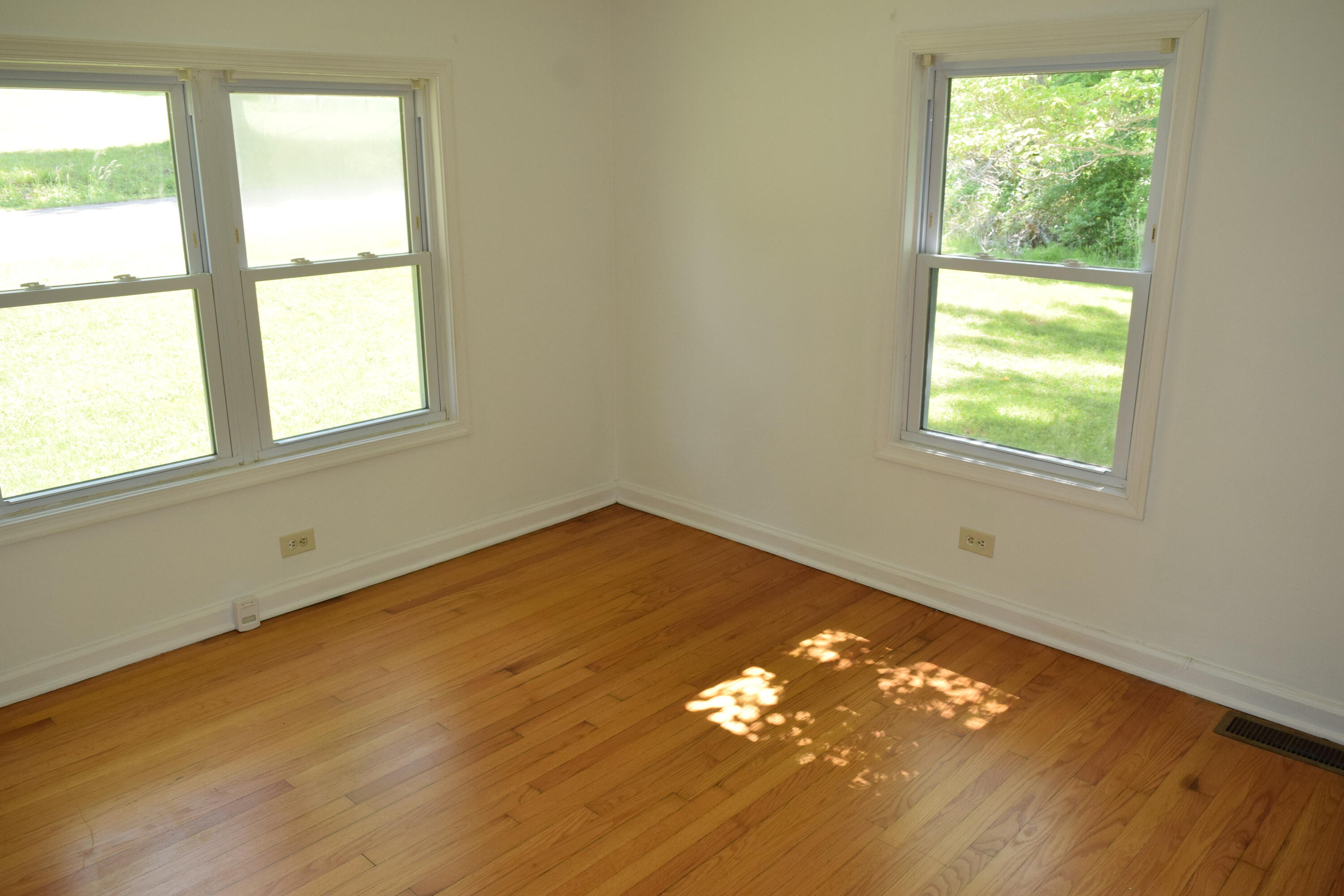 812 Conner Grove Road Southwest Willis, VA 24380 - Photo 21 of 87 DSC_0061