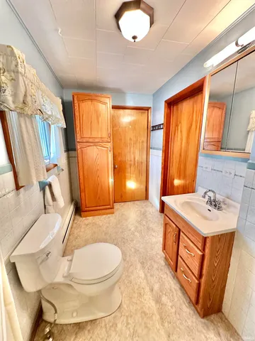 $164,900 | 228 East Railroad Street, Greentown, IN 46936