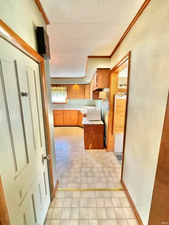 $159,900 | 228 East Railroad Street, Greentown, IN 46936