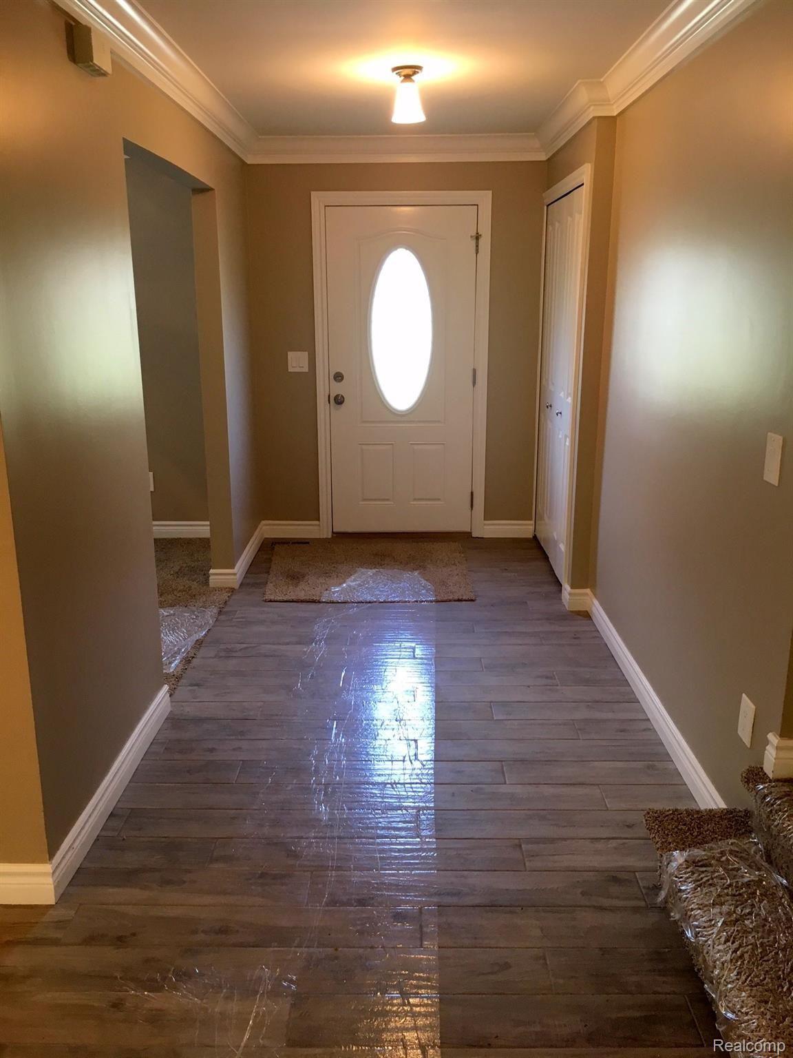 33441 Old Timber Road Farmington, MI 48331 - Photo 16 of 32 IMG_3183.JPG