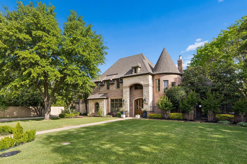 5707 Watson Circle Dallas, TX 75225 - Photo 2 of 40