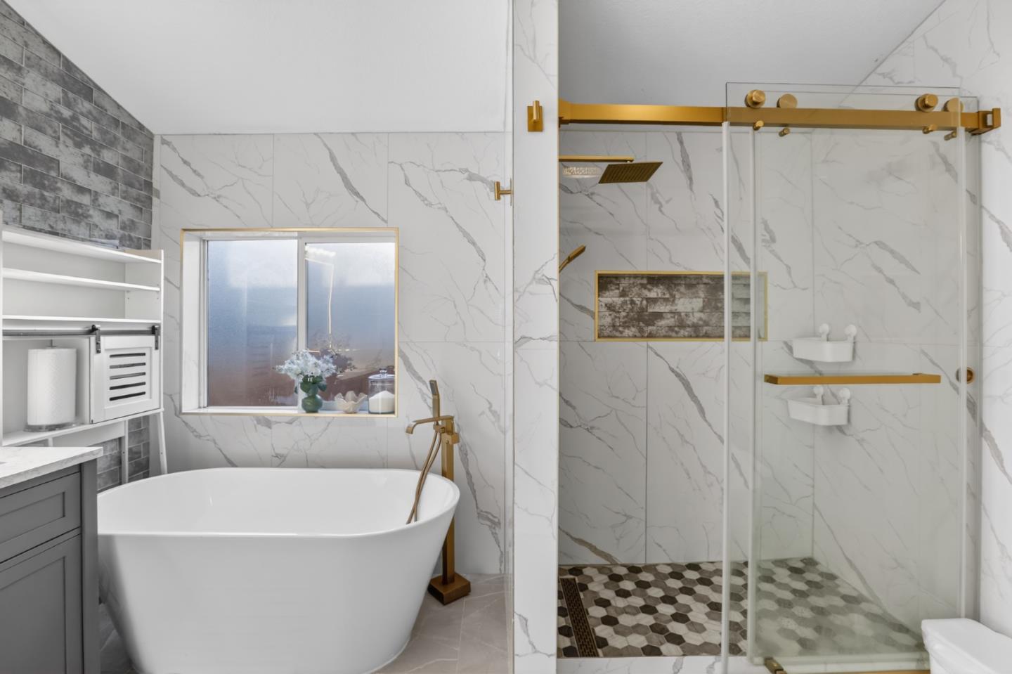 120 Dixon Landing Road, Unit 9 Milpitas, CA 95035 - Photo 29 of 34 a spacious bathroom with a bathtub and shower