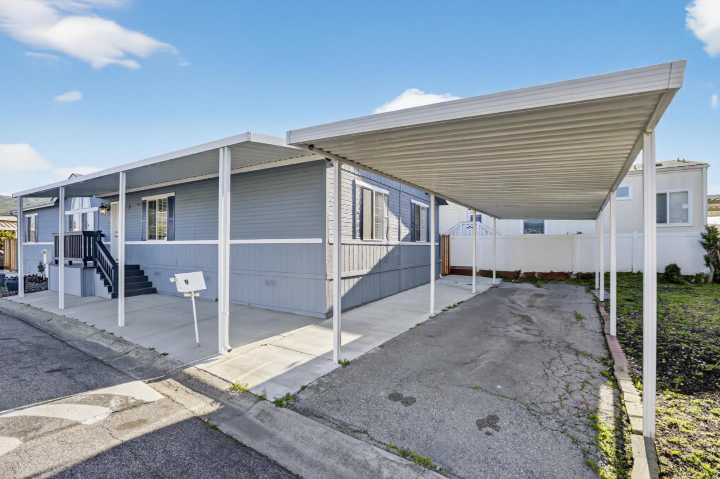 120 Dixon Landing Road, Unit 9 Milpitas, CA 95035 - Photo 7 of 34 a view of a house