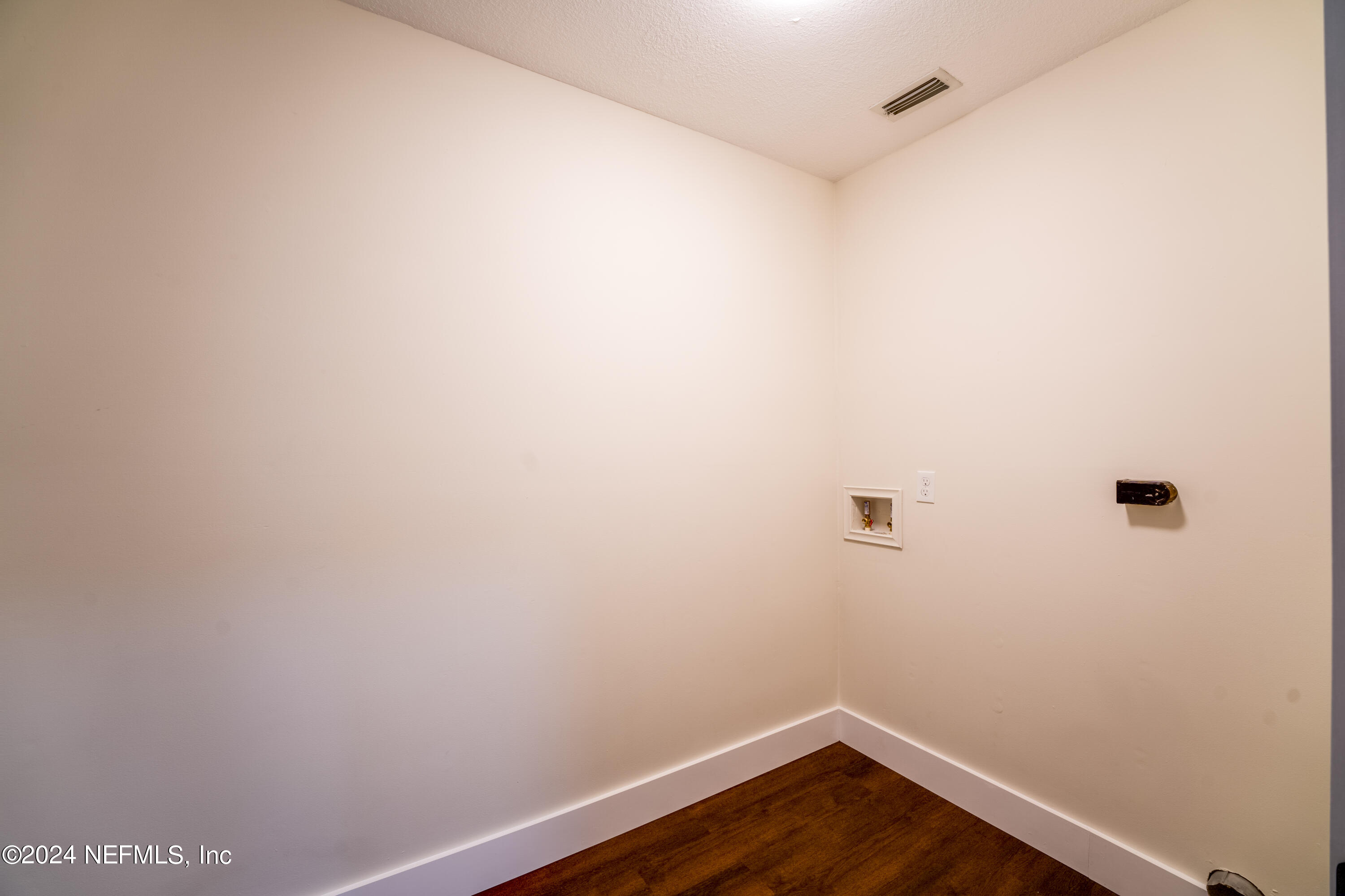 450 Gentian Road St. Augustine, FL 32086 - Photo 20 of 26 Laundry Room
