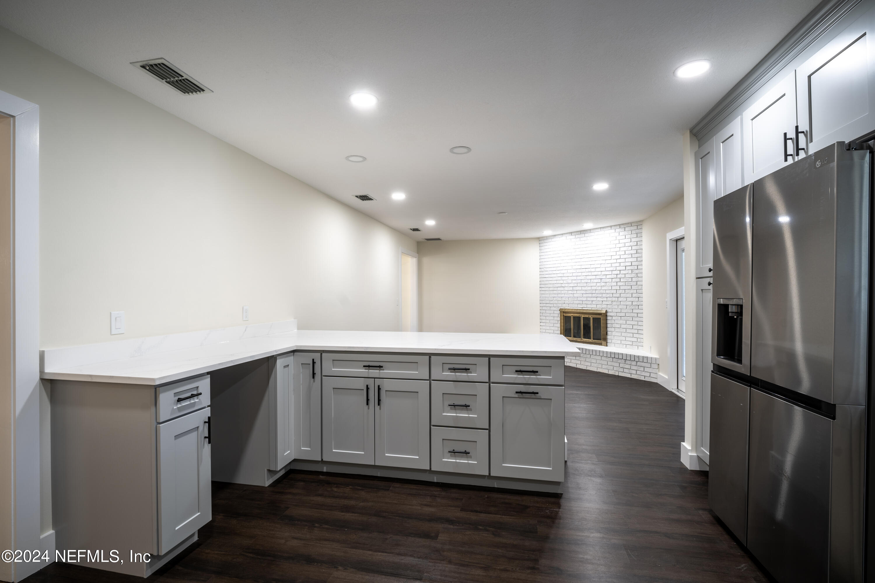 450 Gentian Road St. Augustine, FL 32086 - Photo 10 of 26 Kitchen