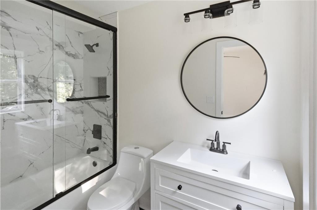 1447 Skyhaven Road Southeast Atlanta, GA 30316 - Photo 9 of 25 Gallery Image 9