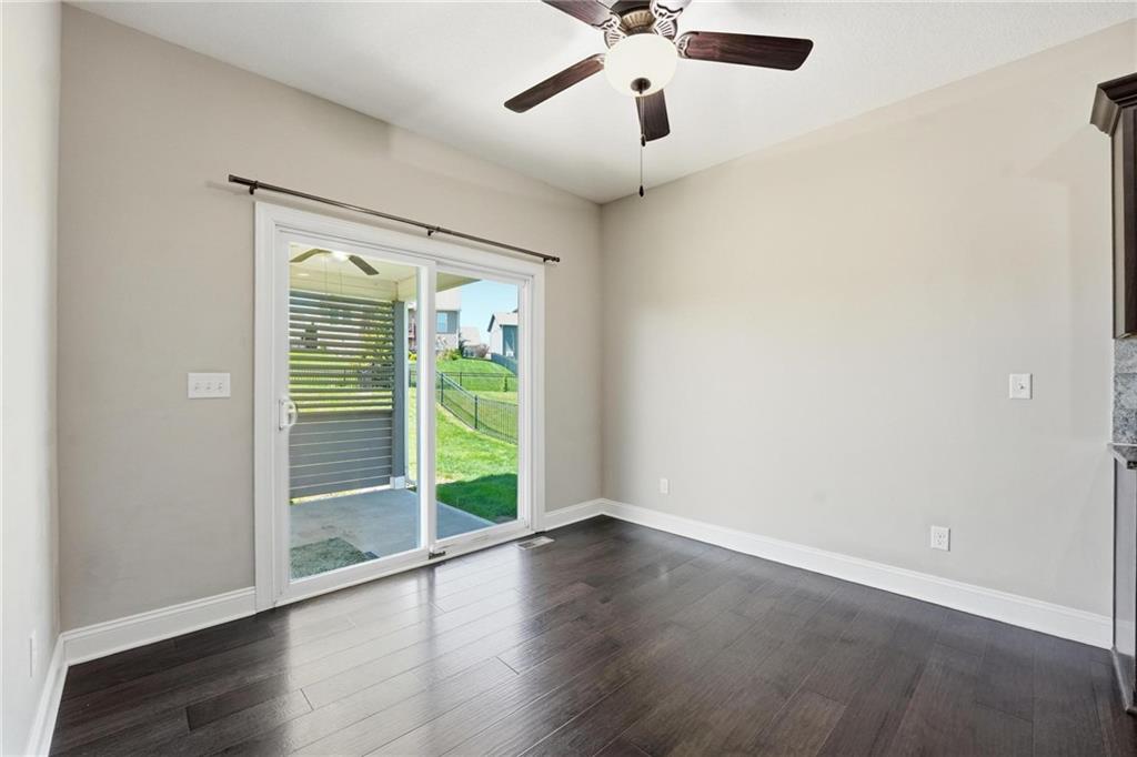 604 Southwest Haverford Road Lee's Summit, MO 64081 - Photo 26 of 63