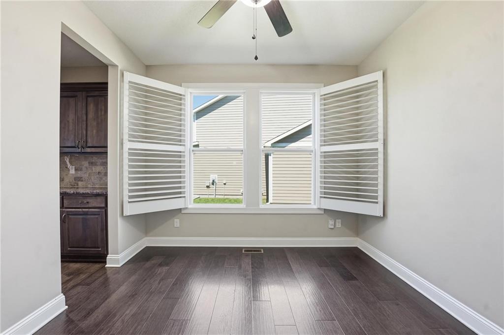 604 Southwest Haverford Road Lee's Summit, MO 64081 - Photo 29 of 63