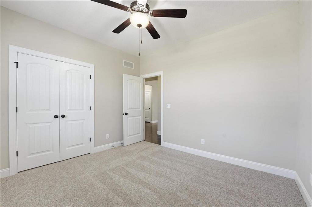 604 Southwest Haverford Road Lee's Summit, MO 64081 - Photo 40 of 63