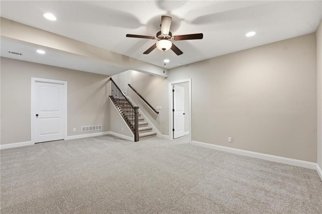 604 Southwest Haverford Road Lee's Summit, MO 64081 - Photo 44 of 63