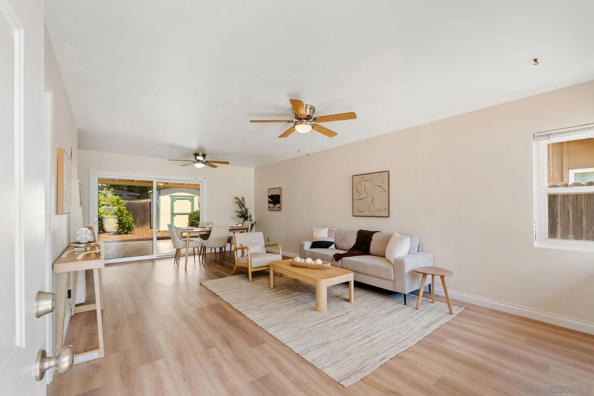 1416 South Maple Street Escondido, CA 92025 - Photo 4 of 48