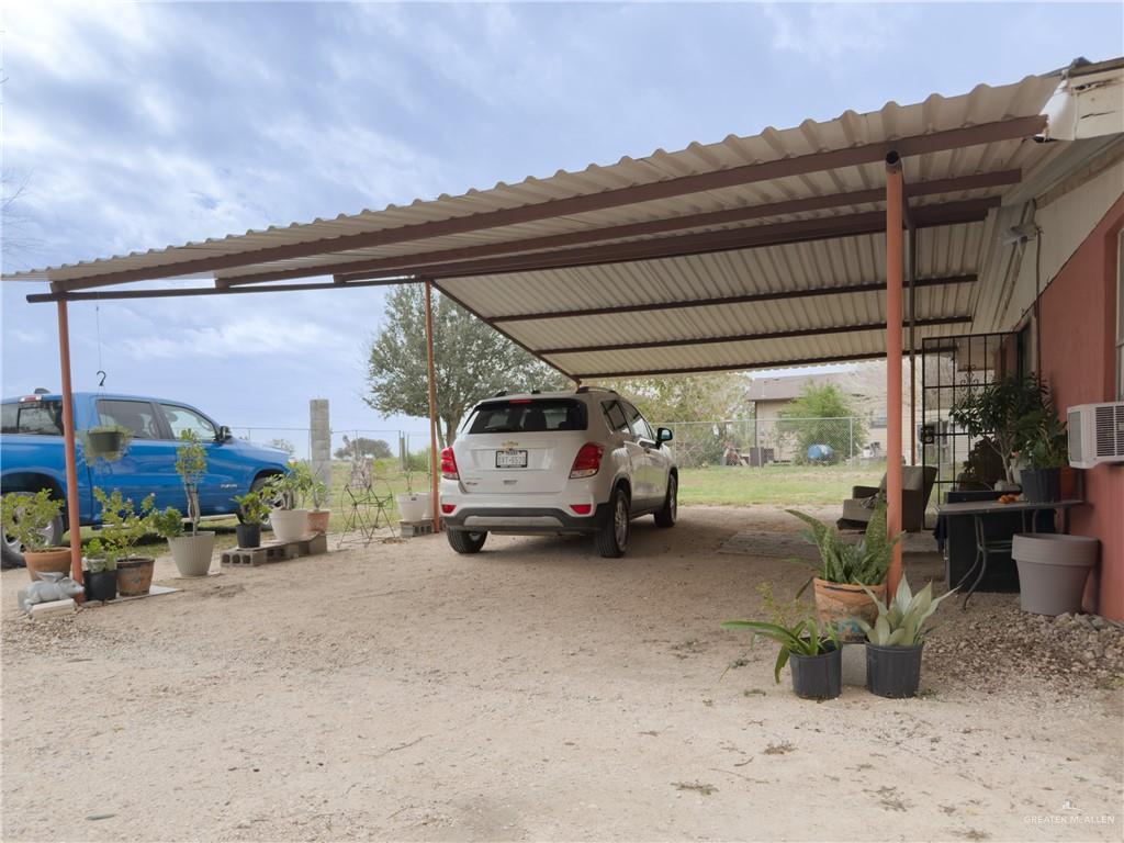 21707 Hidalgo Street Edcouch, TX 78538 - Photo 7 of 27