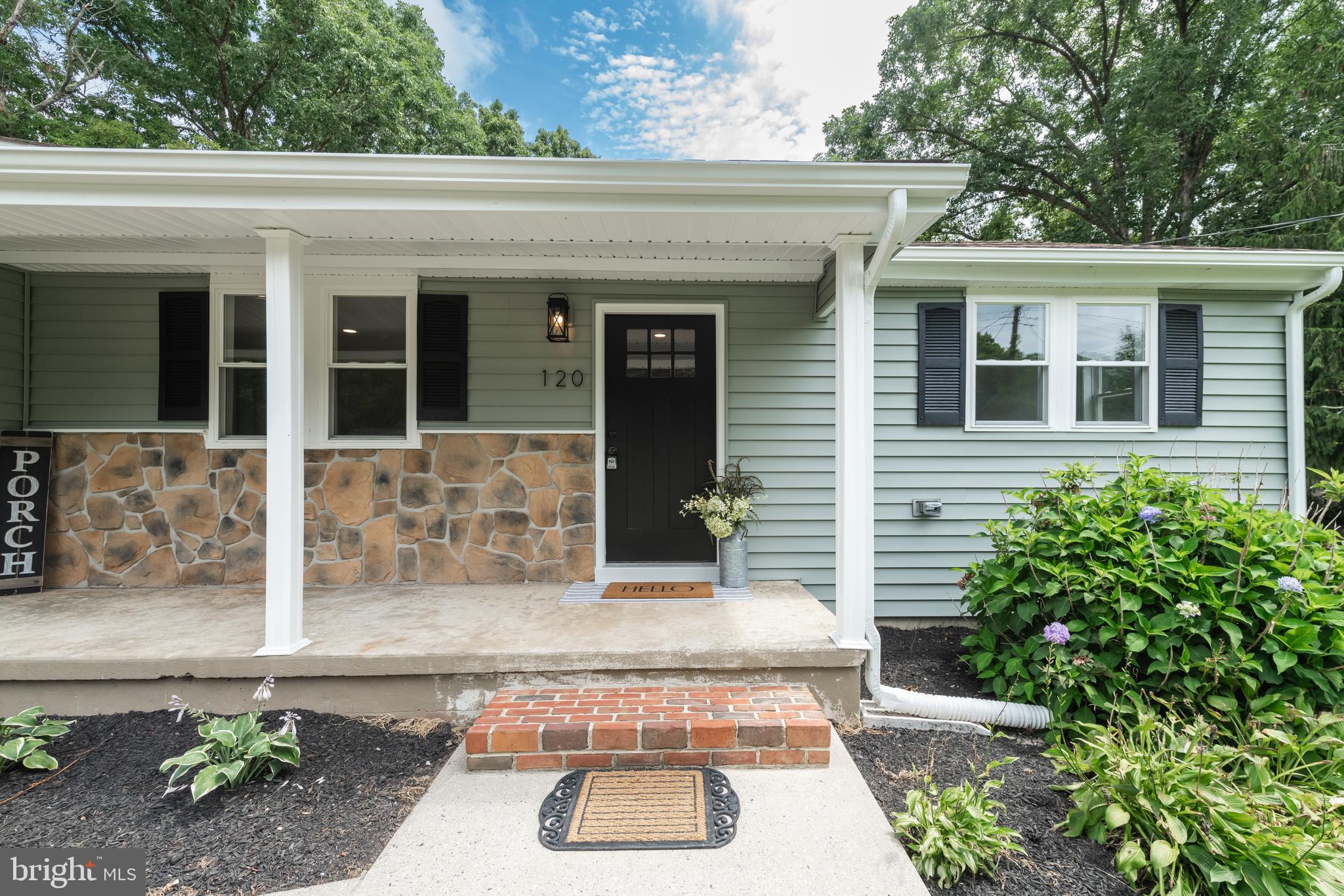 120 Colin Road Williamstown, NJ 08094 - Photo 2 of 36 Gallery Image 2