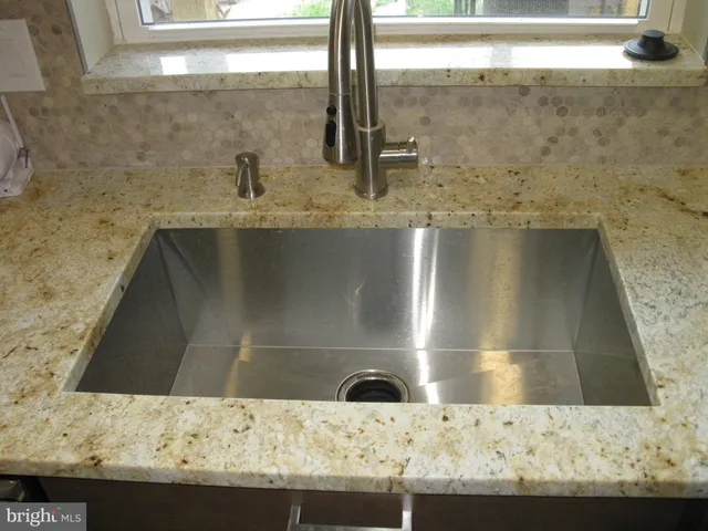 $1,700 | 708 North Glover Street, Baltimore, MD 21205