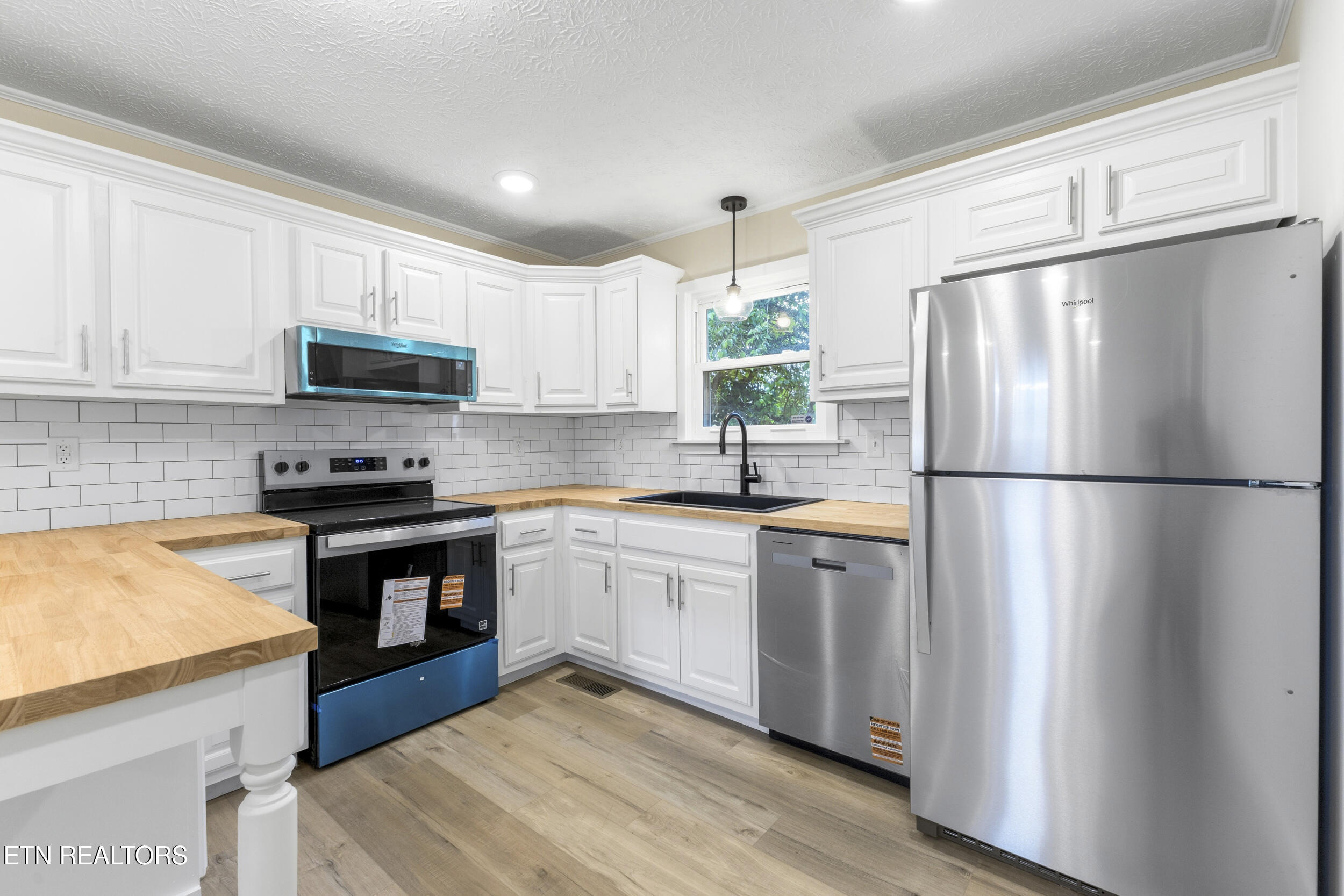 7288 Lakeshore Drive Rutledge, TN 37861 - Photo 16 of 56 Kitchen