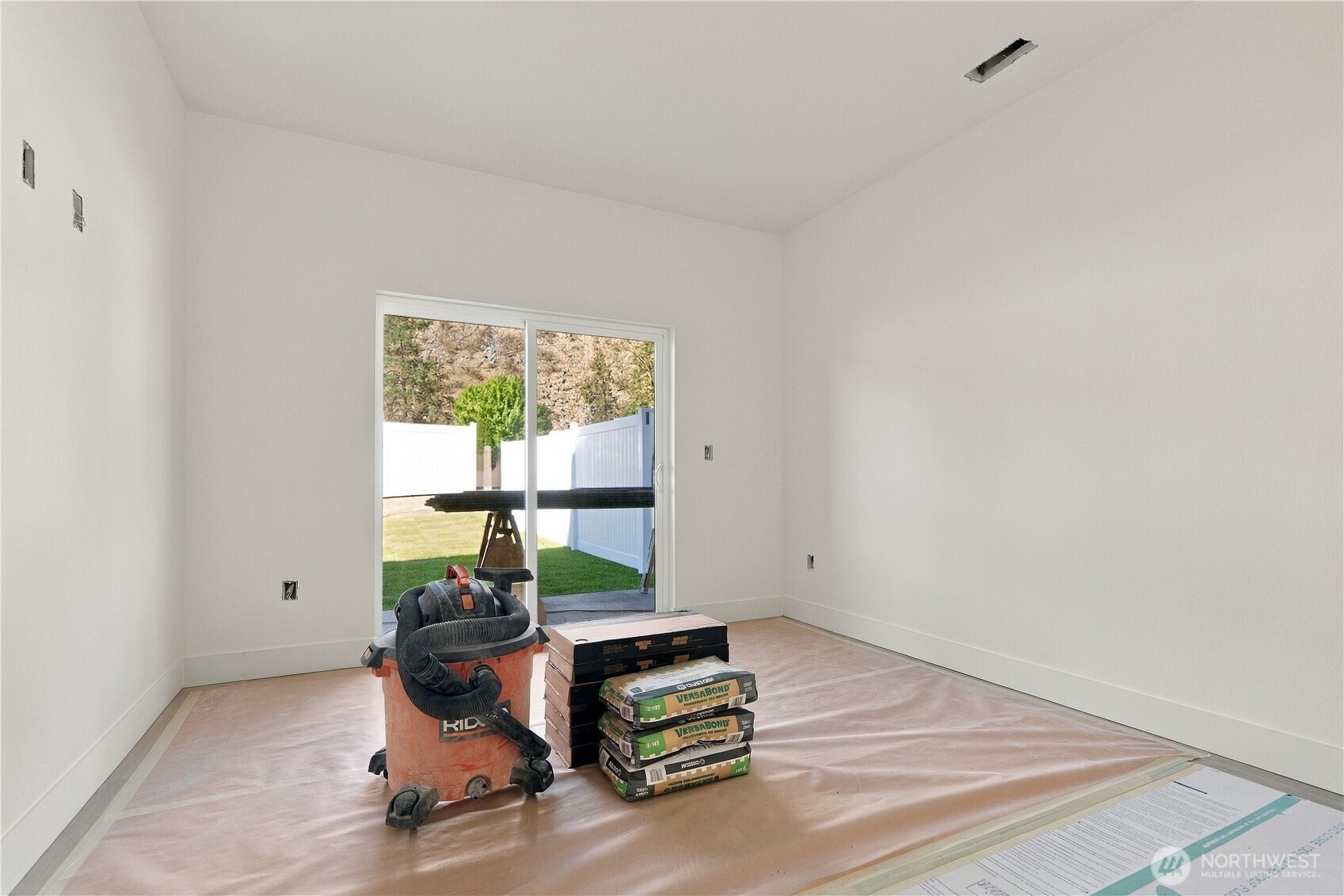 14898 Red Delicious Street Entiat, WA 98822 - Photo 16 of 28 Gallery Image 16